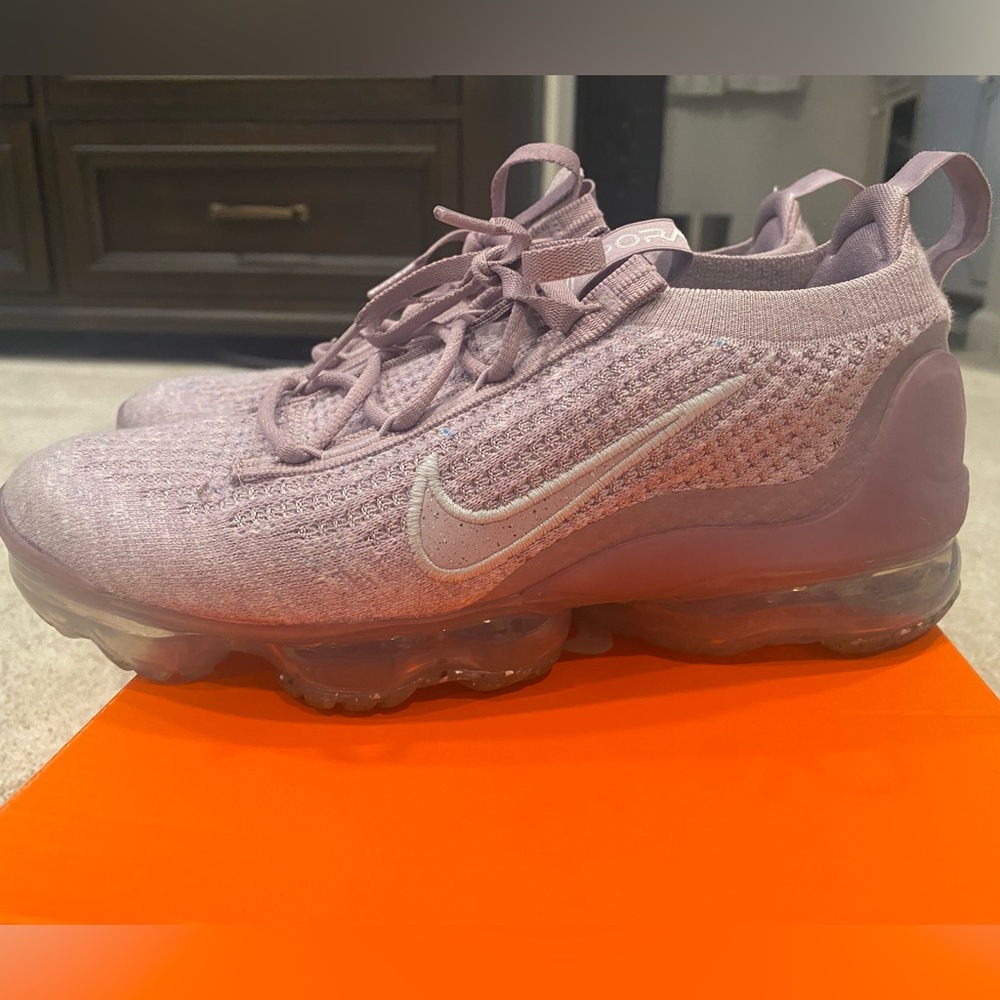 Lavender Nike Vapormax